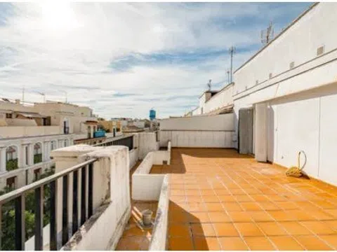 Penthouse in Almagro, Madrid