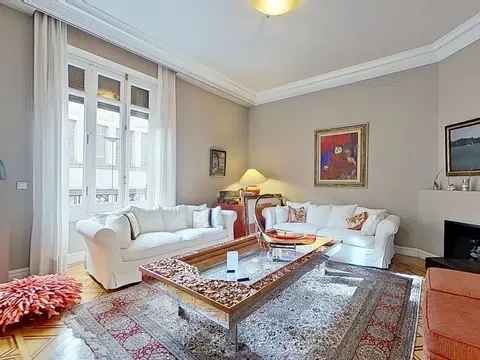 Flat / apartment in CL Zurbaran, Almagro, Madrid