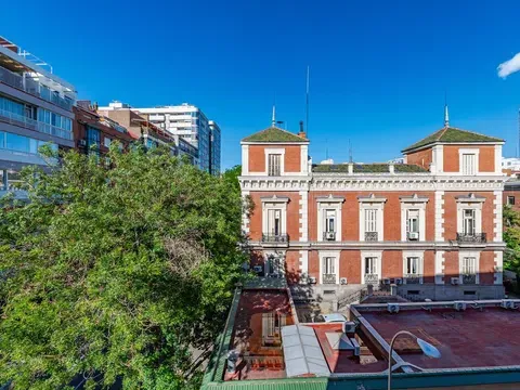 Flat / apartment in Calle de Quintana, 9, Argüelles, Madrid